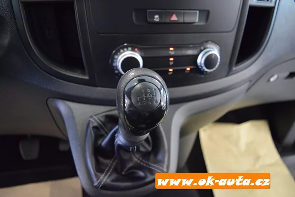 Mercedes-Benz Vito 114 CDI LONG TOURER 8 MÍST-DPH - foto 36