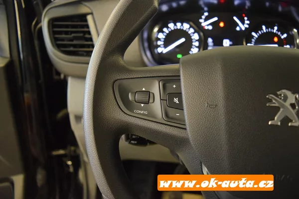 Peugeot Expert 2.0 BHDI LONG 6 MÍST 2xB.DVEŘE - foto 36