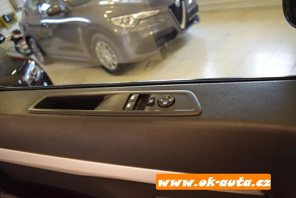 Peugeot Expert 2.0 BHDI LONG 6 MÍST 2xB.DVEŘE - foto 38