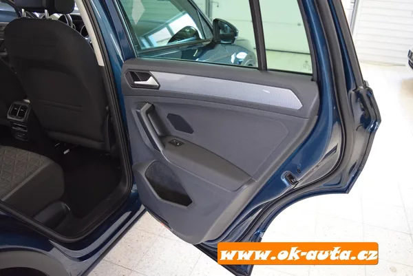 Volkswagen Tiguan 2.0 TDI LIFE 4 MOTION DSG - foto 22