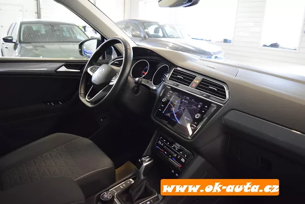 Volkswagen Tiguan 2.0 TDI LIFE 4 MOTION DSG - foto 31