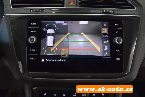 Volkswagen Tiguan 2.0 TDI LIFE 4 MOTION DSG - foto 40