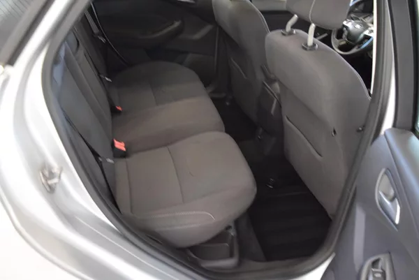 Ford Focus 1.6 TDCI CEBIE - foto 12