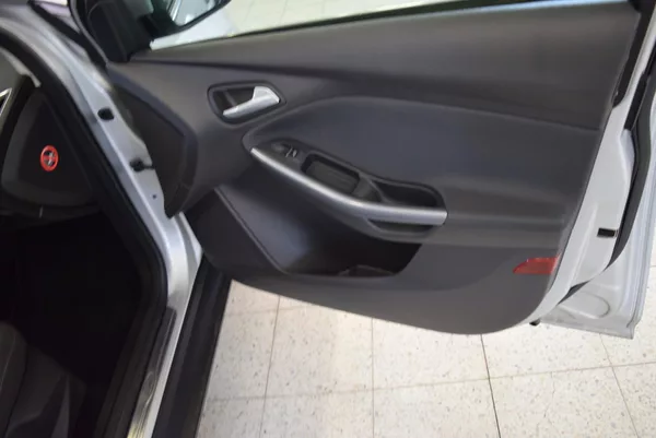 Ford Focus 1.6 TDCI CEBIE - foto 16
