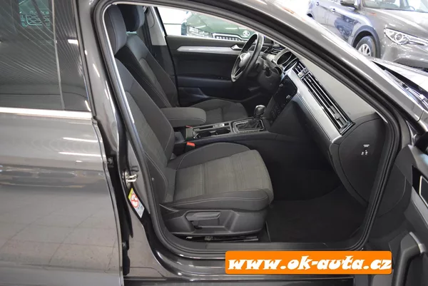 Volkswagen Passat 2.0 TDI BUSINESS DSG 97 000 KM - foto 14
