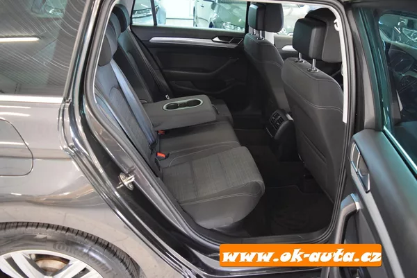Volkswagen Passat 2.0 TDI BUSINESS DSG 97 000 KM - foto 15