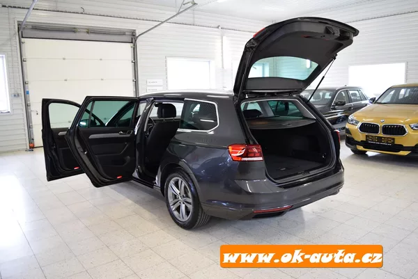 Volkswagen Passat 2.0 TDI BUSINESS DSG 97 000 KM - foto 20