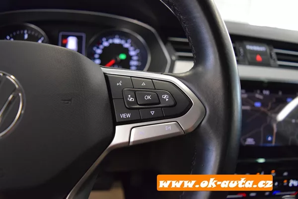 Volkswagen Passat 2.0 TDI BUSINESS DSG 97 000 KM - foto 31