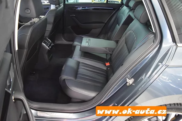 Škoda Superb 1.4 TSI iV LAURIN & KLEMENT - foto 17