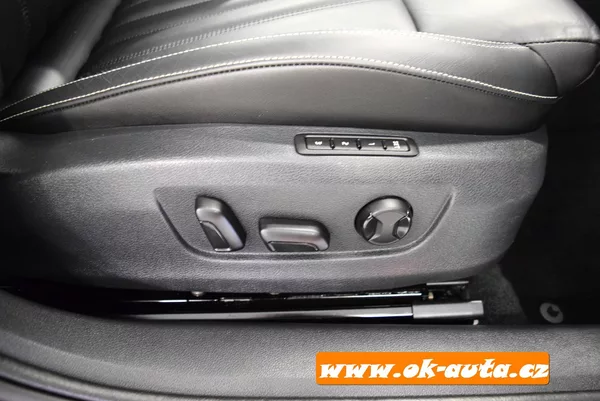 Škoda Superb 1.4 TSI iV LAURIN & KLEMENT - foto 19