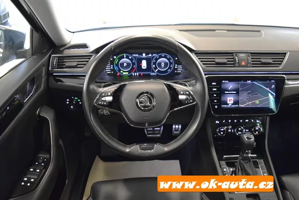 Škoda Superb 1.4 TSI iV LAURIN & KLEMENT - foto 37