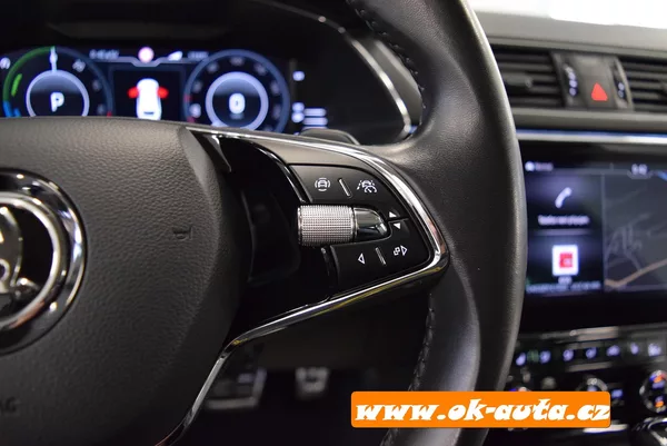 Škoda Superb 1.4 TSI iV LAURIN & KLEMENT - foto 42