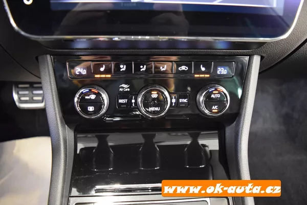 Škoda Superb 1.4 TSI iV LAURIN & KLEMENT - foto 50