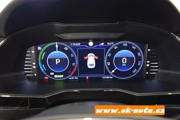 Škoda Superb 1.4 TSI iV LAURIN & KLEMENT - foto 65