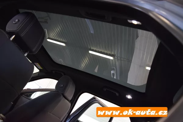Land Rover Range Rover Velar R-DYNAMIC AWD 2021-DPH - foto 20