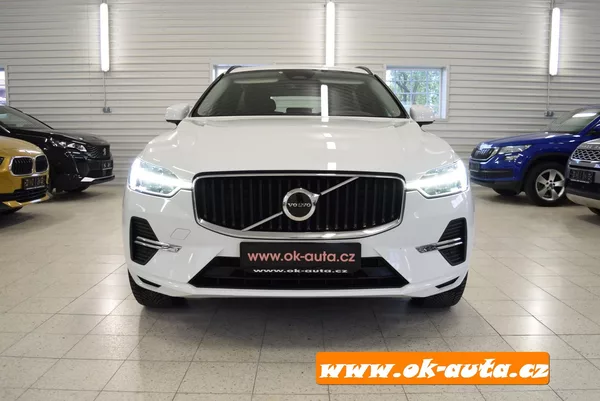 Volvo XC60 2.0 B4 AWD MOMENTUM 2022 - foto 11