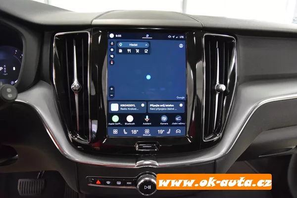 Volvo XC60 2.0 B4 AWD MOMENTUM 2022 - foto 35
