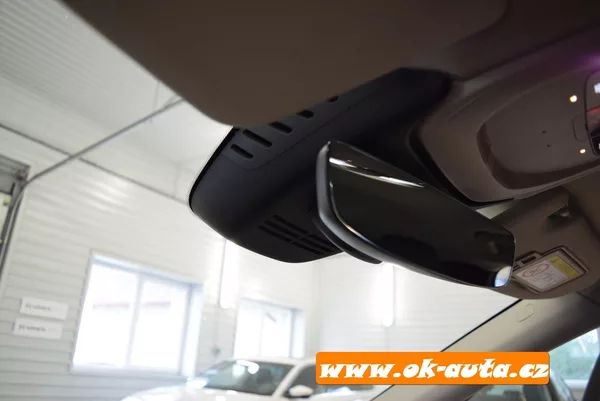 Volvo XC60 2.0 B4 AWD MOMENTUM 2022 - foto 46