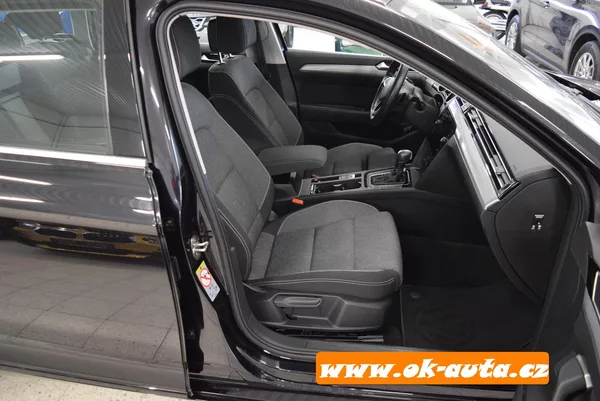 Volkswagen Passat 2.0 TDI BREAK LIFE DSG 2023 - foto 15