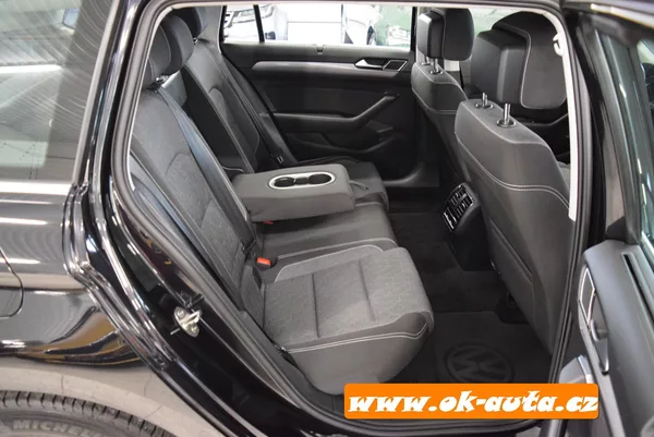 Volkswagen Passat 2.0 TDI BREAK LIFE DSG 2023 - foto 16