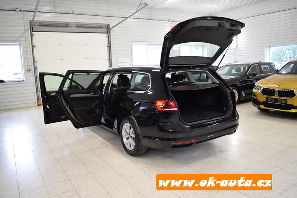 Volkswagen Passat 2.0 TDI BREAK LIFE DSG 2023 - foto 21