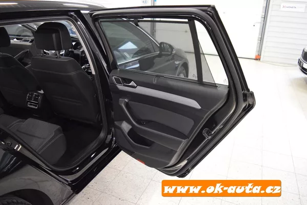 Volkswagen Passat 2.0 TDI BREAK LIFE DSG 2023 - foto 24