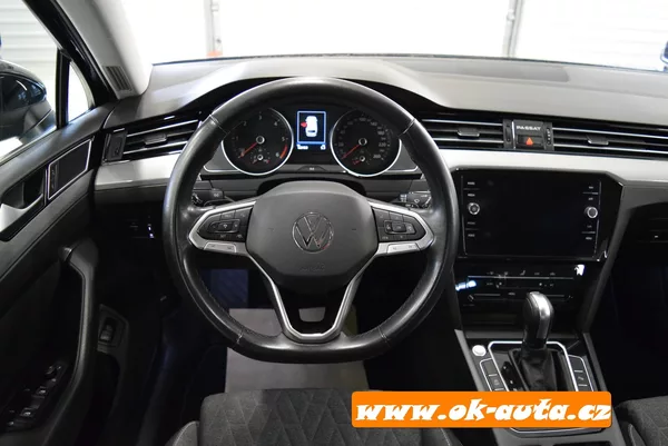 Volkswagen Passat 2.0 TDI BREAK LIFE DSG 2023 - foto 30