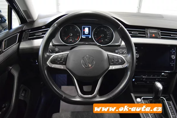 Volkswagen Passat 2.0 TDI BREAK LIFE DSG 2023 - foto 31