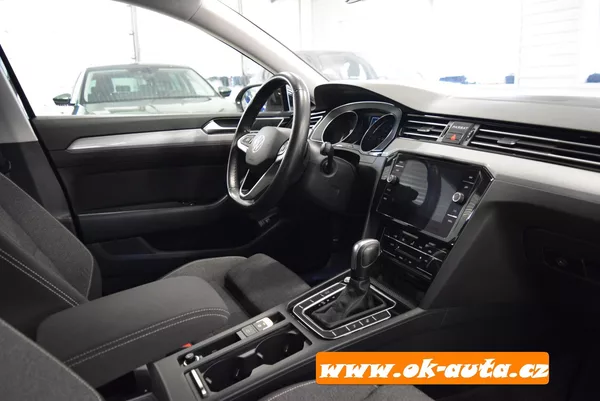 Volkswagen Passat 2.0 TDI BREAK LIFE DSG 2023 - foto 35