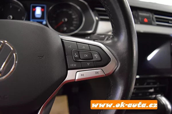Volkswagen Passat 2.0 TDI BREAK LIFE DSG 2023 - foto 36