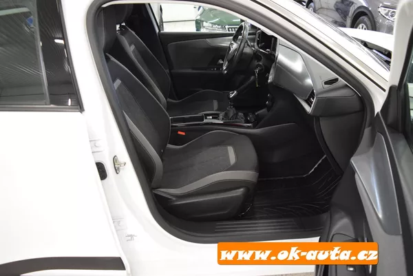 Opel Mokka 1.2 PT EDITION ČR 2023 - foto 15