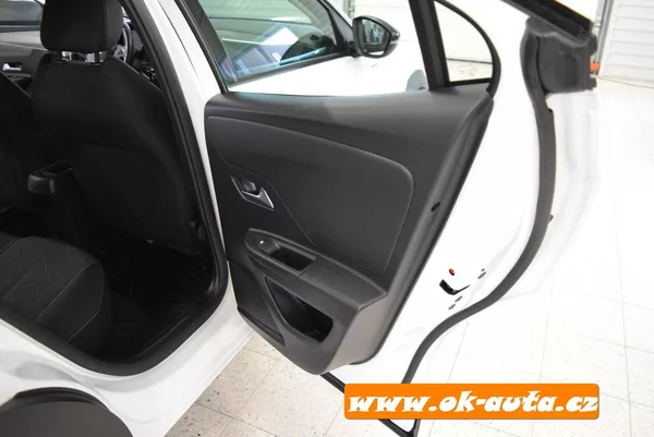 Opel Mokka 1.2 PT EDITION ČR 2023 - foto 22