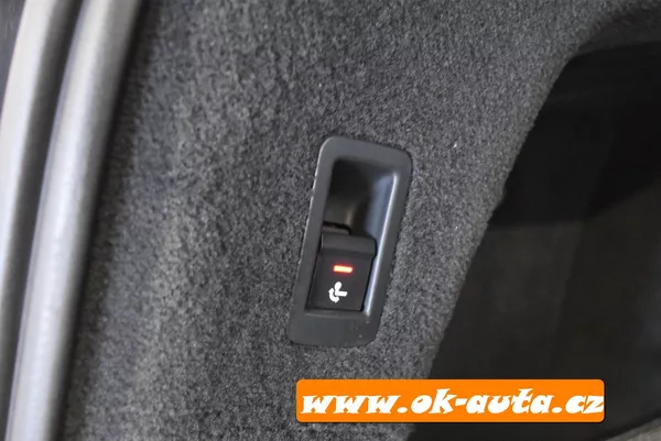 Audi A6 2.0 TDI LCD PRAV.SERVIS TZ - foto 20