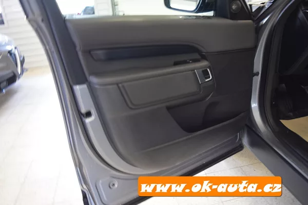 Land Rover Discovery 2.0 TD4 AWD 177 kW 2020 - foto 29