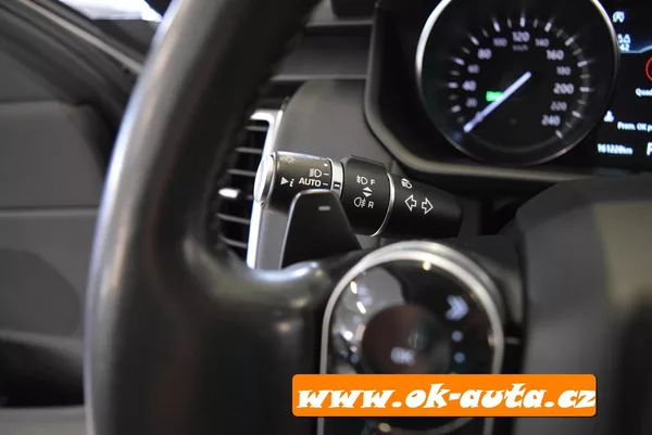 Land Rover Discovery 2.0 TD4 AWD 177 kW 2020 - foto 37