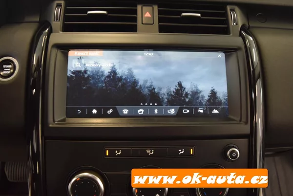 Land Rover Discovery 2.0 TD4 AWD 177 kW 2020 - foto 43