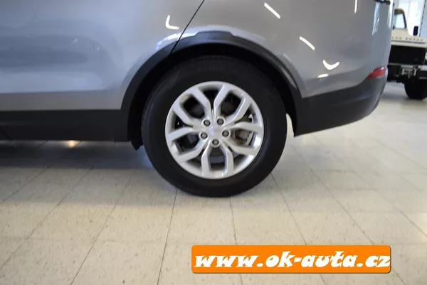 Land Rover Discovery 2.0 TD4 AWD 177 kW 2020 - foto 5