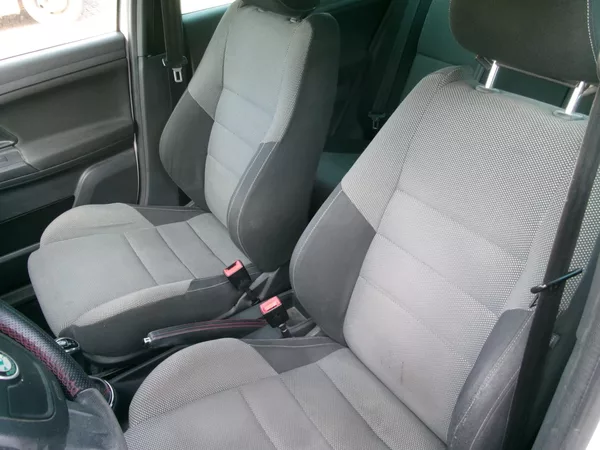 Škoda Fabia 1,2 TSI KLIMA ALU HF BT - foto 11