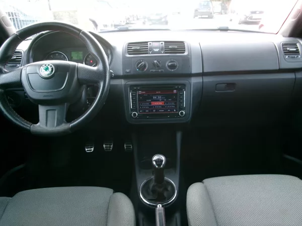 Škoda Fabia 1,2 TSI KLIMA ALU HF BT - foto 20