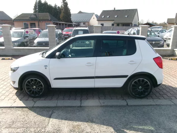 Škoda Fabia 1,2 TSI KLIMA ALU HF BT - foto 8