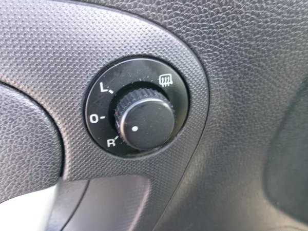 Škoda Fabia 1,4 16V AC ALU VÝHŘEV - foto 19