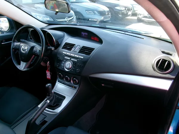 Mazda 3 1,6i AC TEMP ALU BT - foto 27