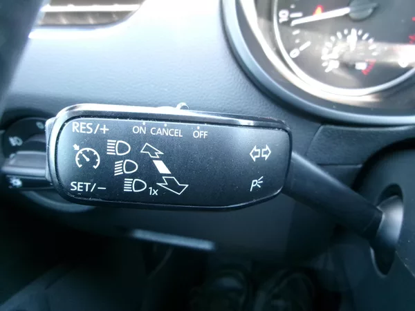 Škoda Octavia 1,4 TSI AC BT NAVI TEMP - foto 24