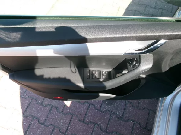 Škoda Octavia 1,4 TSI AC BT NAVI TEMP - foto 30