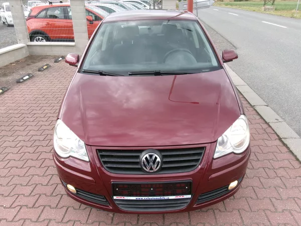 Volkswagen Polo 1,4 16V COMFORT AC ISOFIX - foto 4