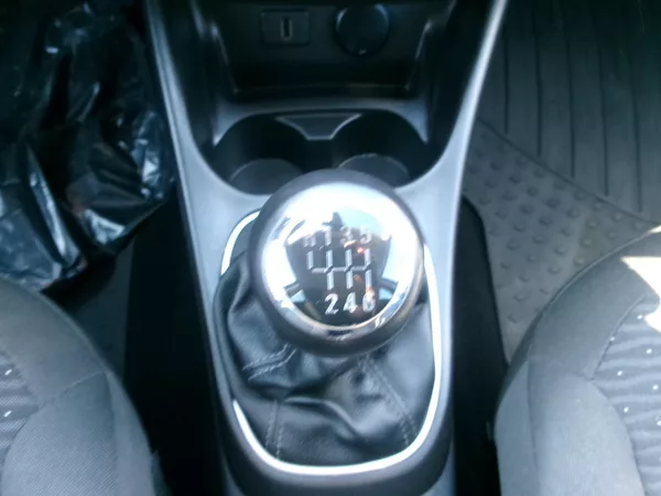 Opel Corsa 1,4T KLIMA TEMP ALU ČR - foto 18