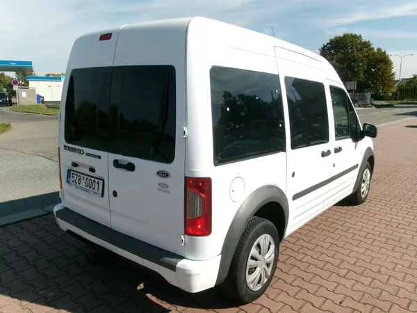 Ford Tourneo Connect 1,8 TDCi KLIMA TAŽNÉ - foto 7