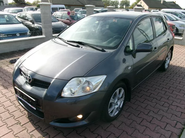 Toyota Auris 2,0 D-4D 93kW AC TEMP ALU