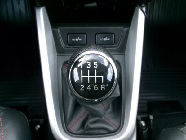 Suzuki Vitara 1,4 BJet 4x4 NAVI ACC ALU - foto 20