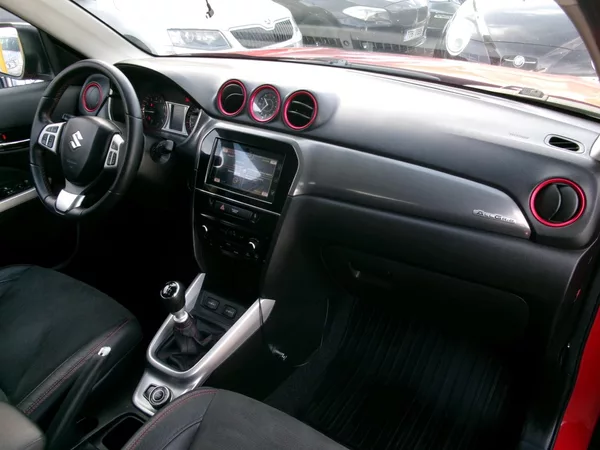 Suzuki Vitara 1,4 BJet 4x4 NAVI ACC ALU - foto 28